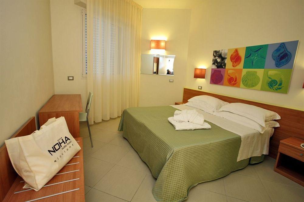 Noha Suite Hotel Riccione Bagian luar foto